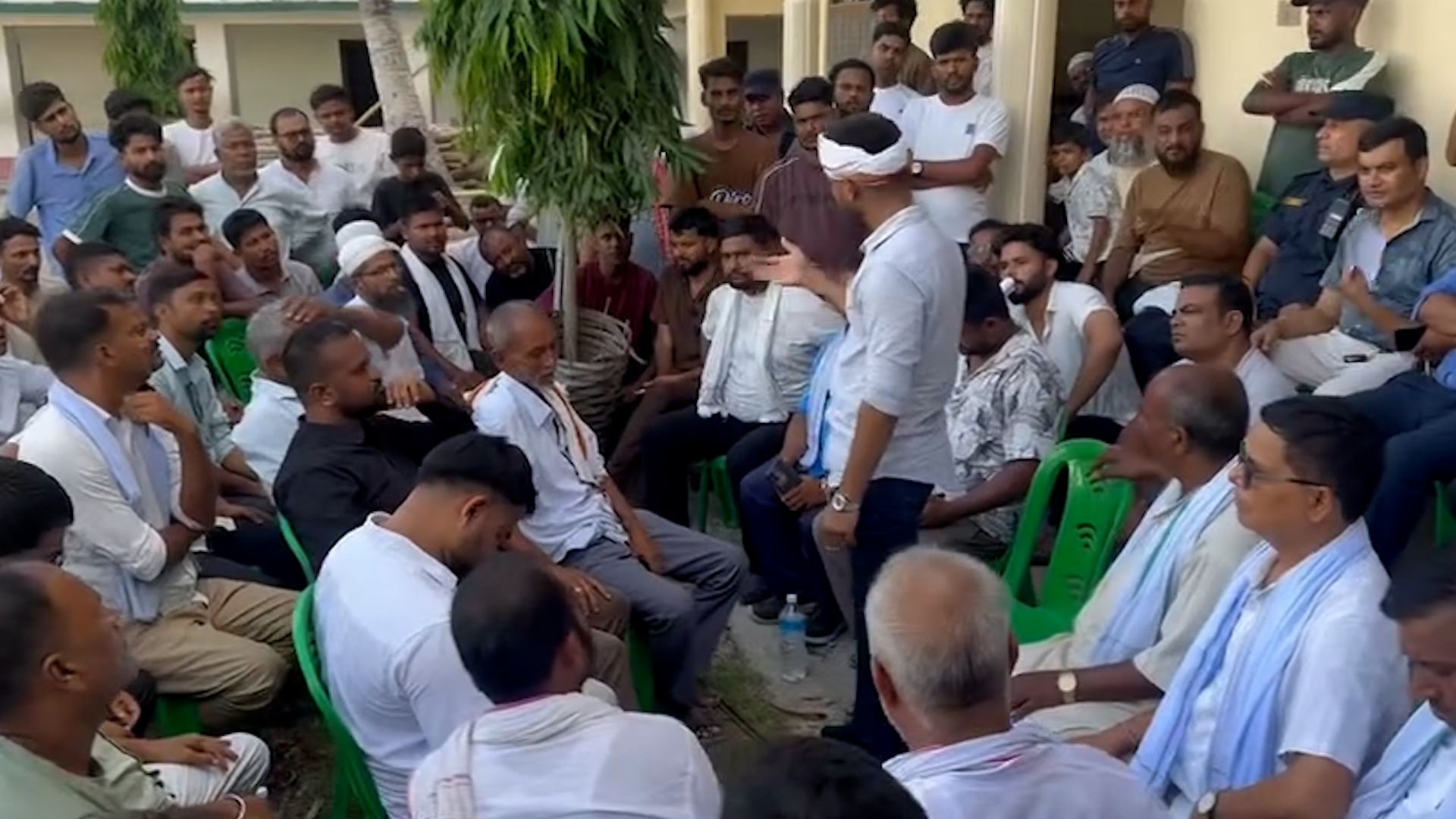 गोलबजारमा बन्द रहेका पसल खुल्ने, सद्भाव र्यालीपछि बजार सञ्चालन हुने