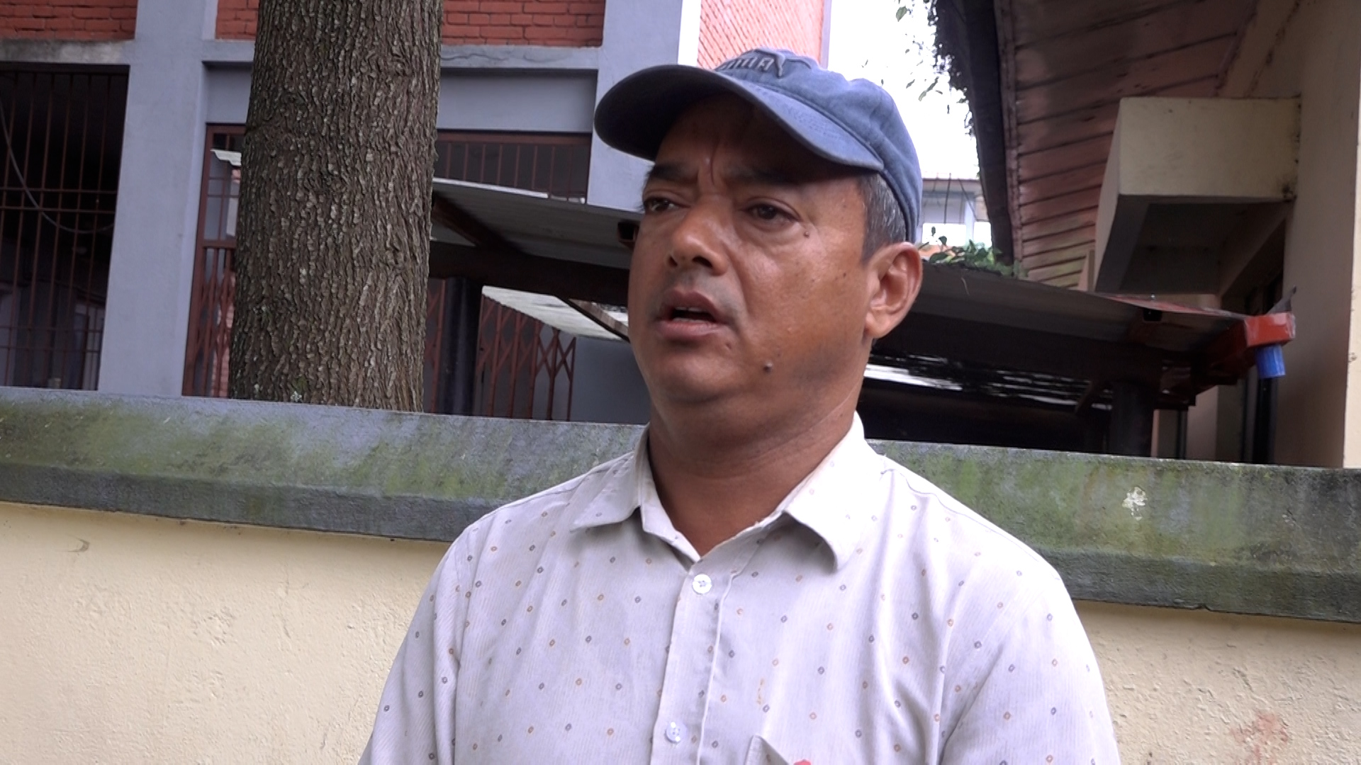 आशिका तामाङसँगको विवादबारे वडा अध्यक्ष अधिकारीको स्पष्टीकरण: ‘मेरो संलग्नता थिएन, उल्टै मिडियाबाजी गरियो’ आशिका तामाङसँगको विवादबारे वडा अध्यक्ष अधिकारीको स्पष्टीकरण: ‘मेरो संलग्नता थिएन, उल्टै मिडियाबाजी गरियो’